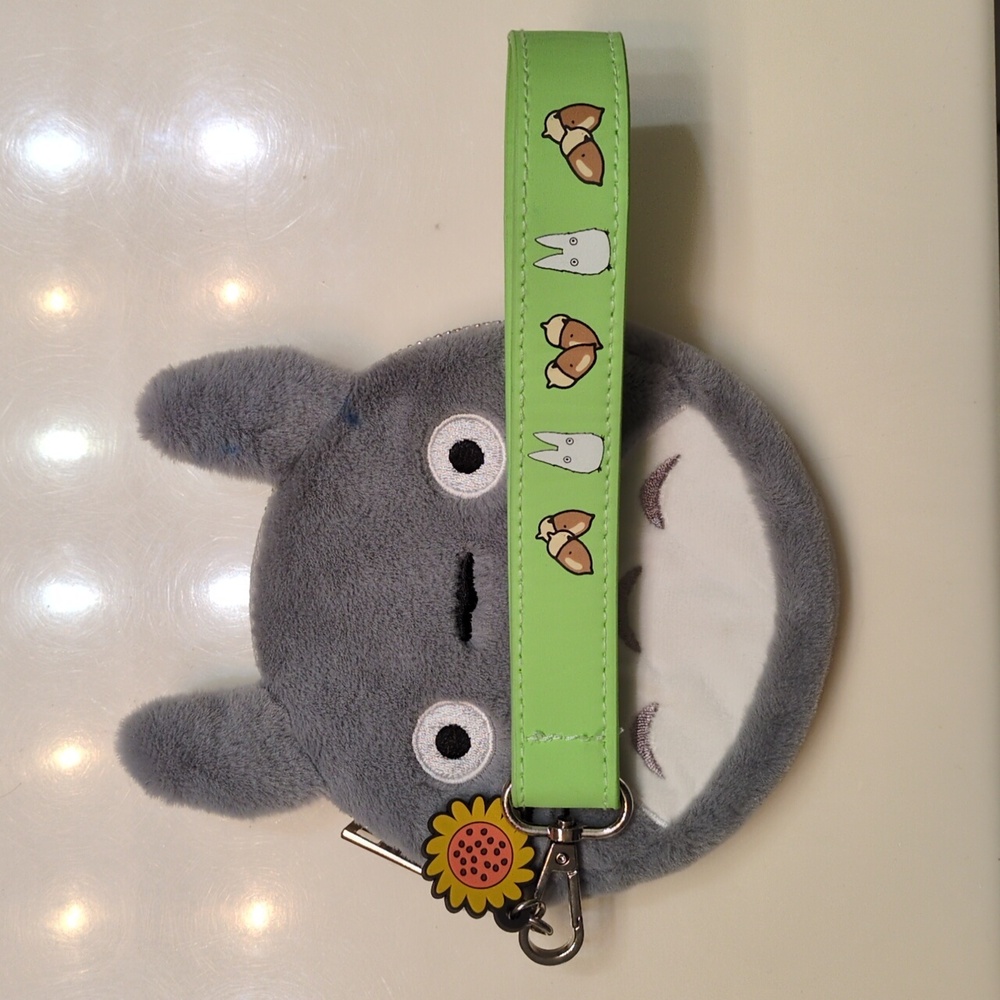 Totoro Wristlet - Picture 2 of 5